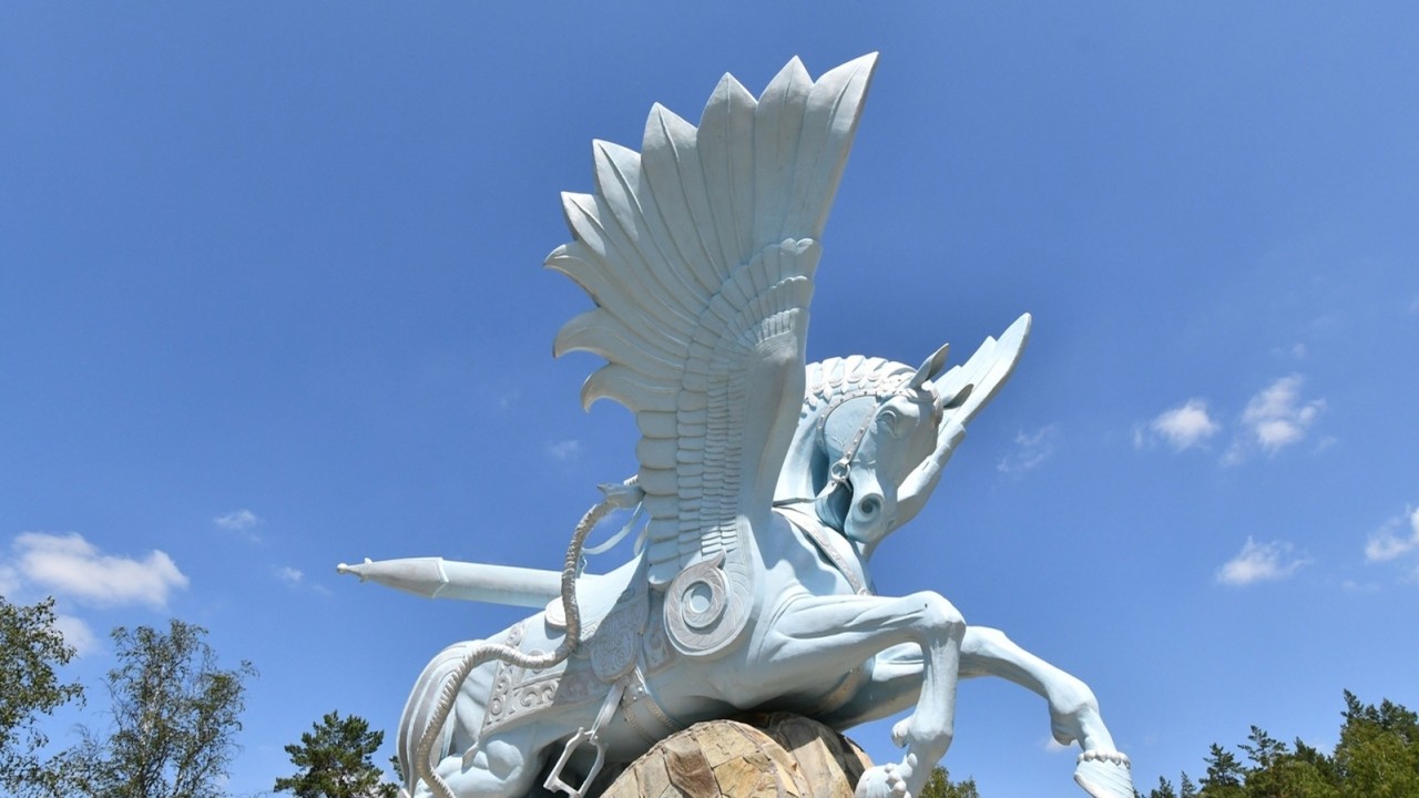 THE WINGED STEED AKBUZAT …ANCIENT AIRCRAFT?