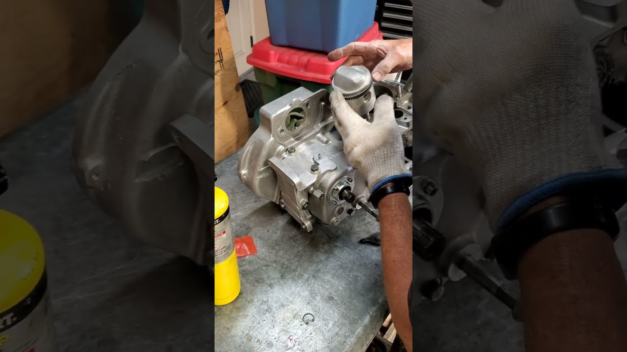Harley-Davidson Sportster Engine Final Assembly | Pistons, Rings & Jugs Installed