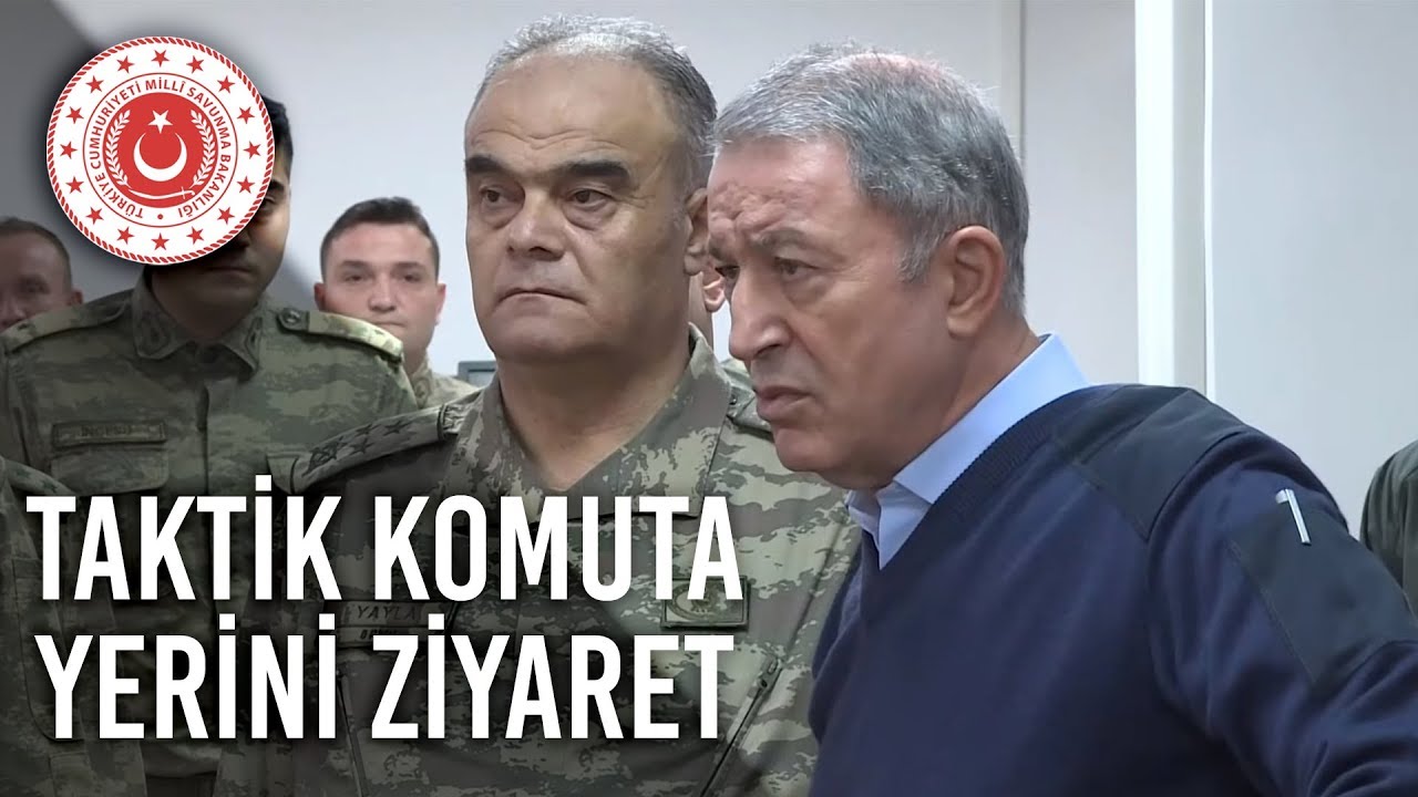 Bakan Akar ve Komutanlar Taktik Komuta Yerini Ziyaret Etti