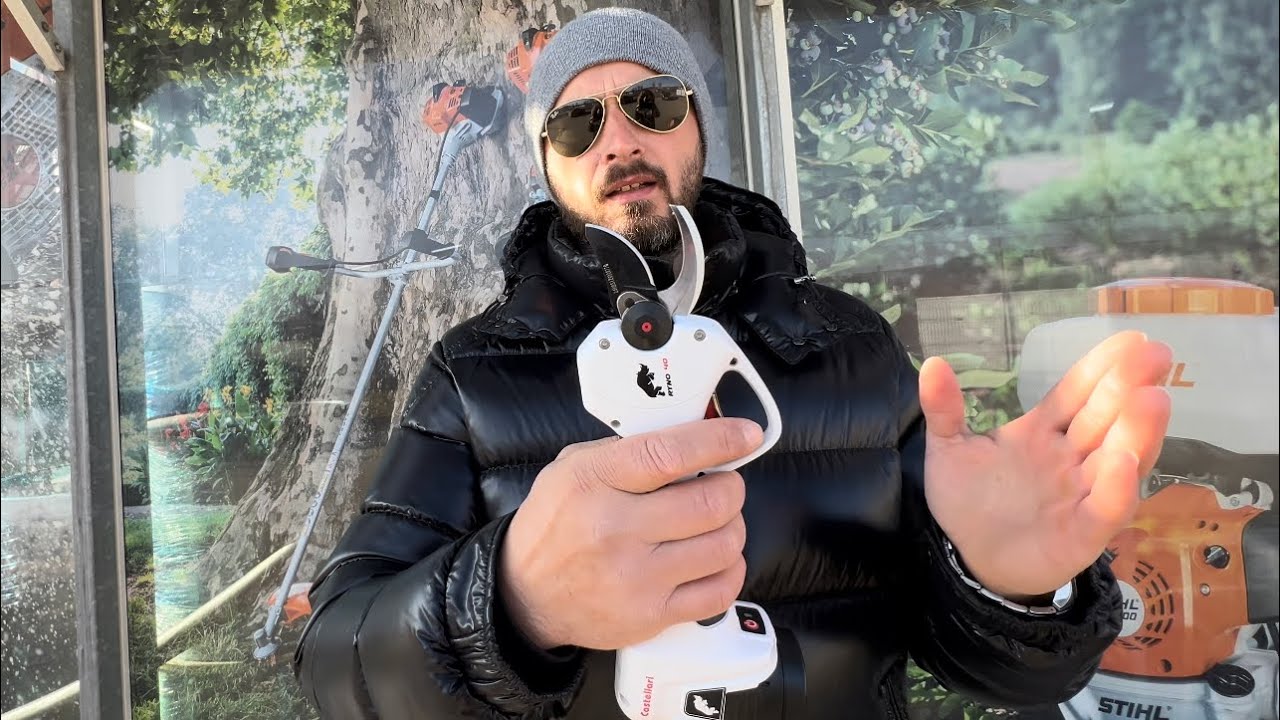 Prezentare foarfeca cu  acumulator Castellari Ryno 40 la magazinul Conti din Zalau.