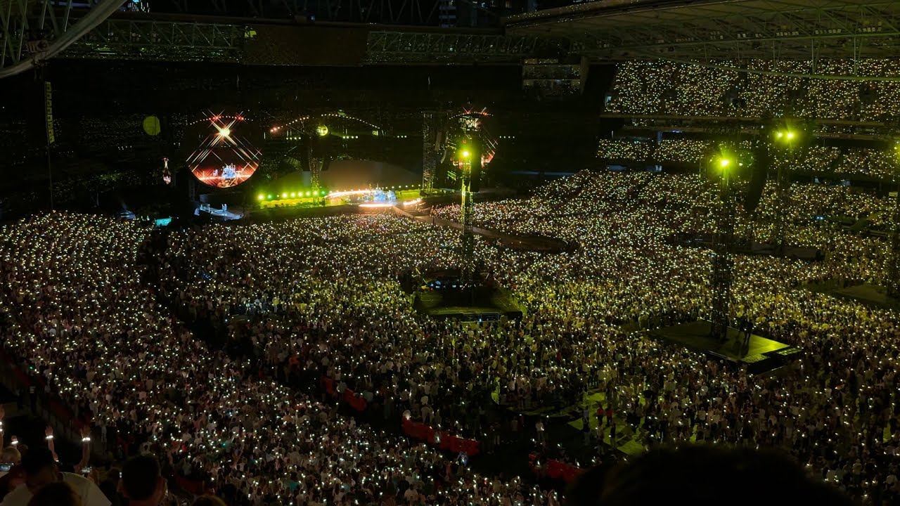 Coldplay - Yellow (MOTS Tour) - Melbourne N3 02.11.24