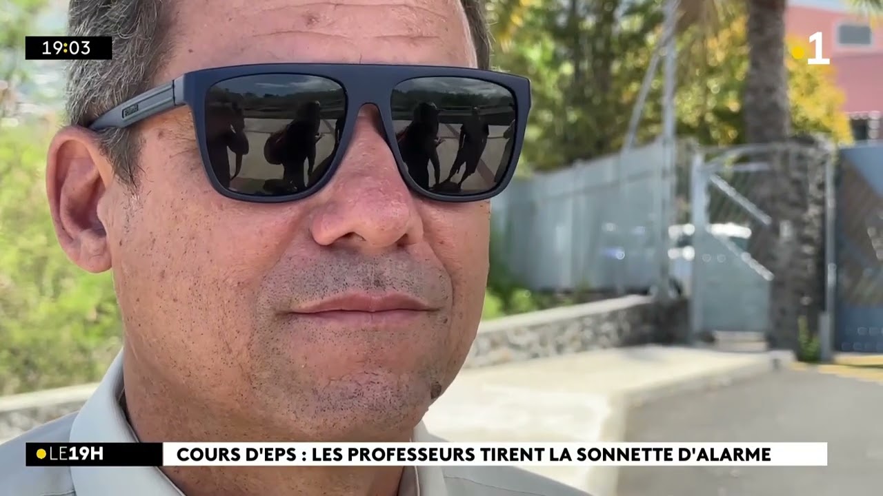 L'éducation physique et sportive menacée au collège Jean Lafosse à Saint-Louis