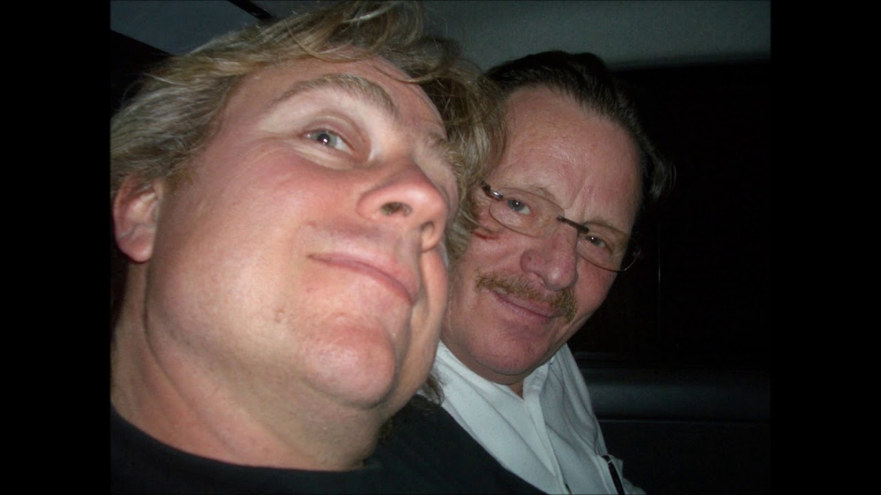 Tom Hambridge & Delbert McClinton - You're The Kind Of Trouble