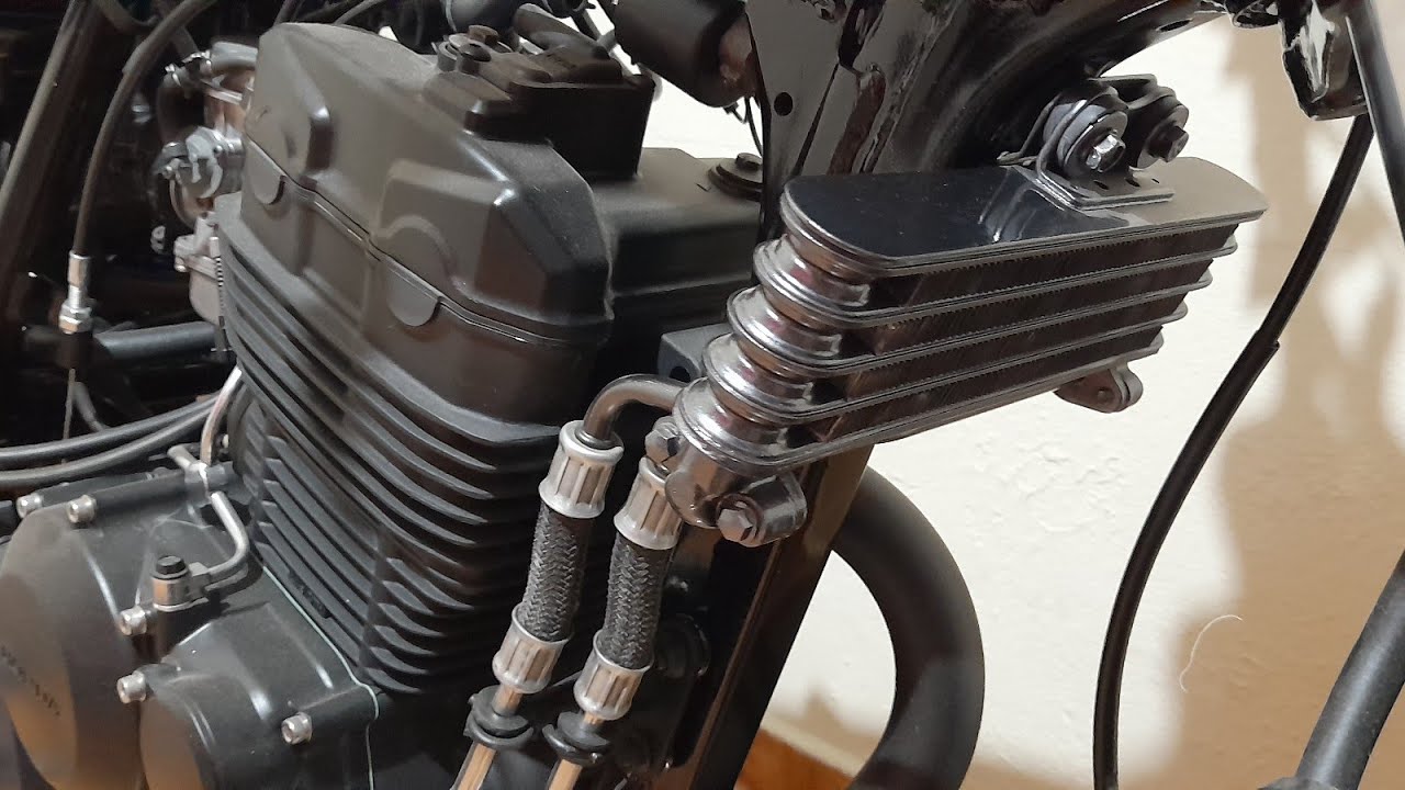colocando radiador de óleo da CB 300 na CBX Twister (  todas dicas )