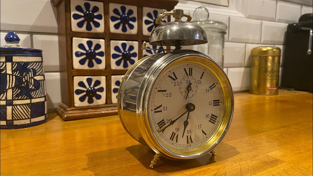 Restauration Réveil Japy Frères & Cie modèle le Vainqueur fin XIXème restauration rare Alive clock