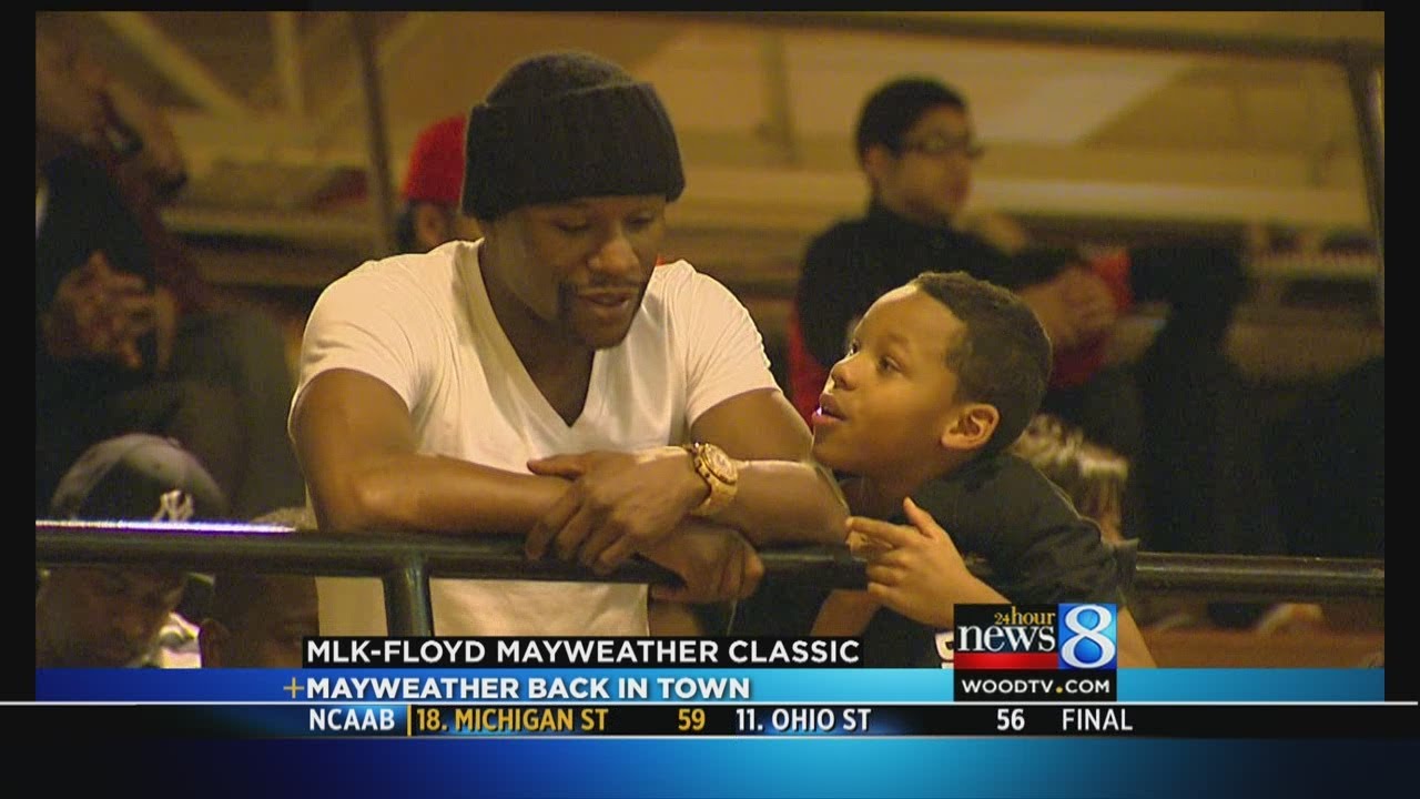 Floyd Mayweather Jr. in Grand Rapids for Basketball Tournament