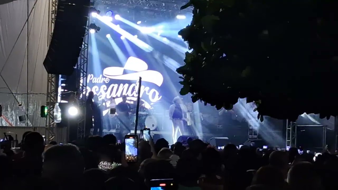 Show do Padre Alessandro Campo em CapelaSergipe.