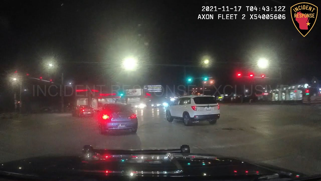 Dash Cam: Milwaukee Police Pursuit of Stolen Nissan Infiniti G35