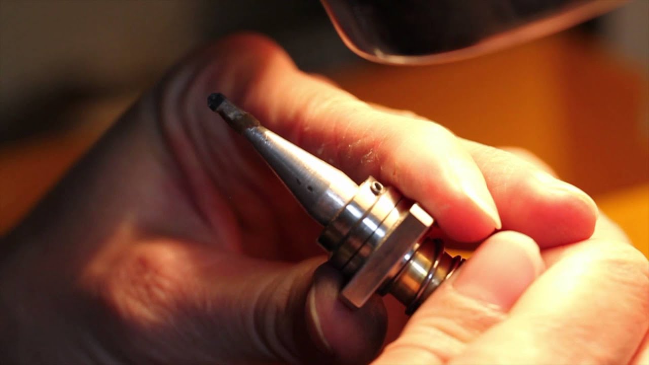 artisan lapidaires, tailleur de pierres