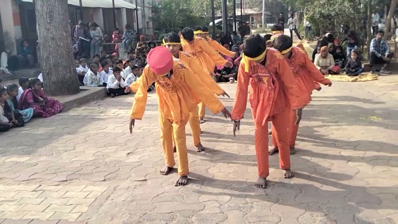 Tharki chhokro ayo dance. એક થરકી છોકરો આયો મારો મહેમાન બનકે ડાન્સ.
