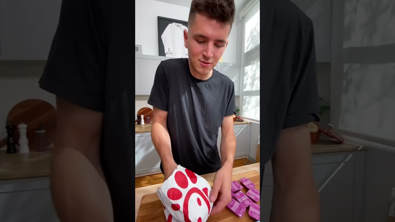 Chef Nick Digiovanni turns Chick Fil A&hellip; CHINESE?! 😳🇨🇳