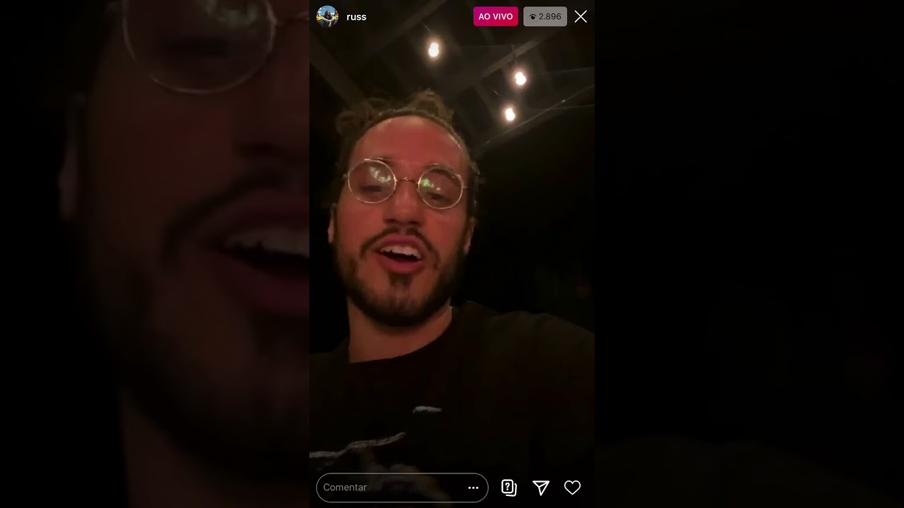Russ giving life advices to upcoming artists