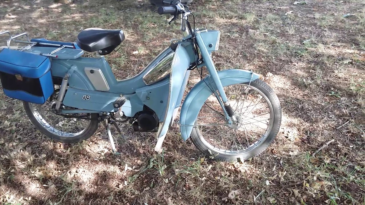 Mobylette motobecane av88