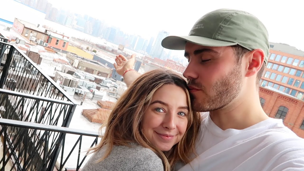 ARRIVING IN NEW YORK FOR CHRISTMAS!