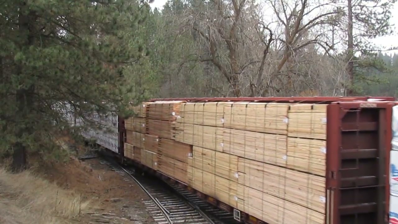 WI&M 1838 pass grain elevator coming out of hwy 95 over pass