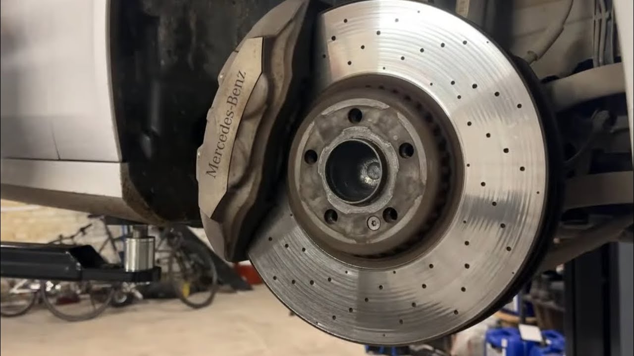 Mercedes Benz E350/400d w213 Bremsenwechel AMG #brembo #brake 