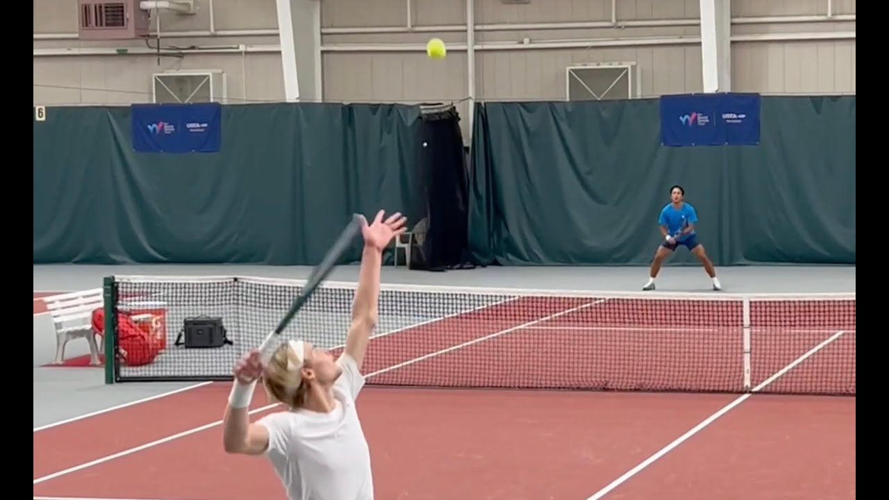 Amateur Tennis Player Plays a Pro Futures Tournament