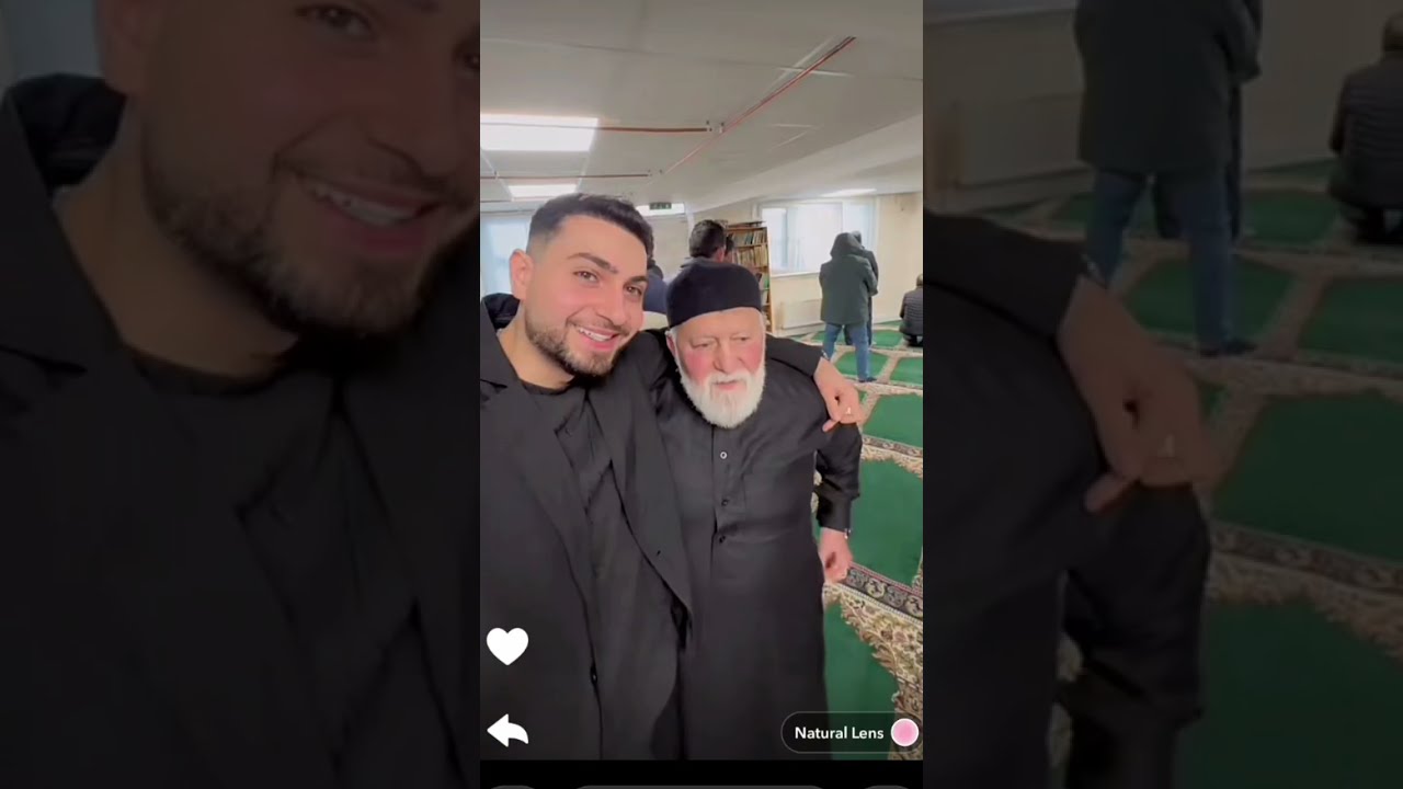 صلينا الجمعه مع أبي إلتقاء برفاتو كرستيانا كتير تعبانه اخذت أدوية وصفلي إيها دكتور مافي فائدة 