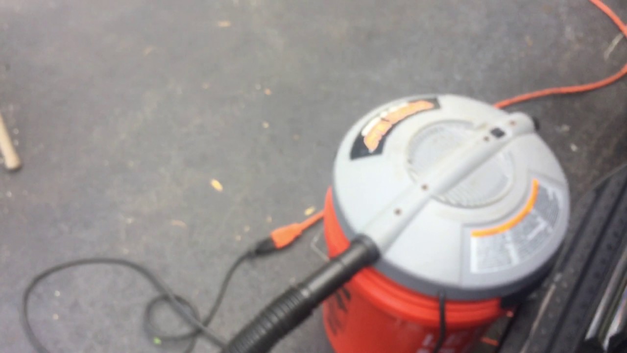2005 ML350 Water leaking into cab