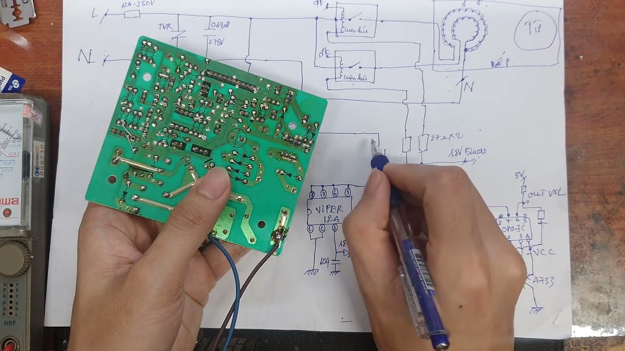 SỬA BO NGUỒN BẾP HỒNG NGOẠI JUNGER CHO BÁC THỢ