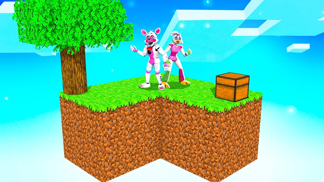 Funtime Foxy And Glamrock Chica Stuck On ONE CHUNK In Minecraft
