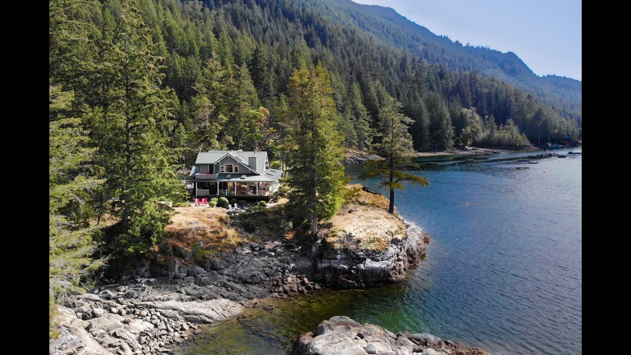 DL 6129 NELSON ISLAND, BC, CANADA