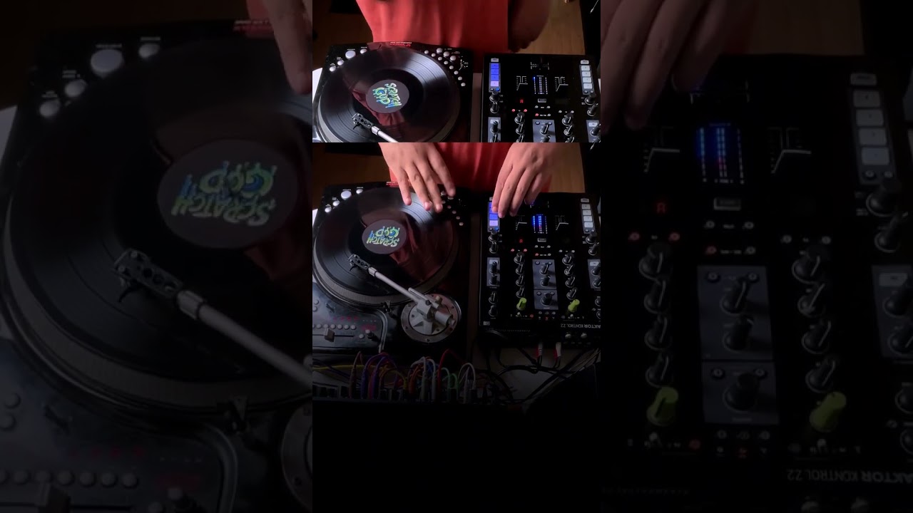 @RUCKAZOID showcases a house influenced style of scratch music. #Turntablism #ScratchGod