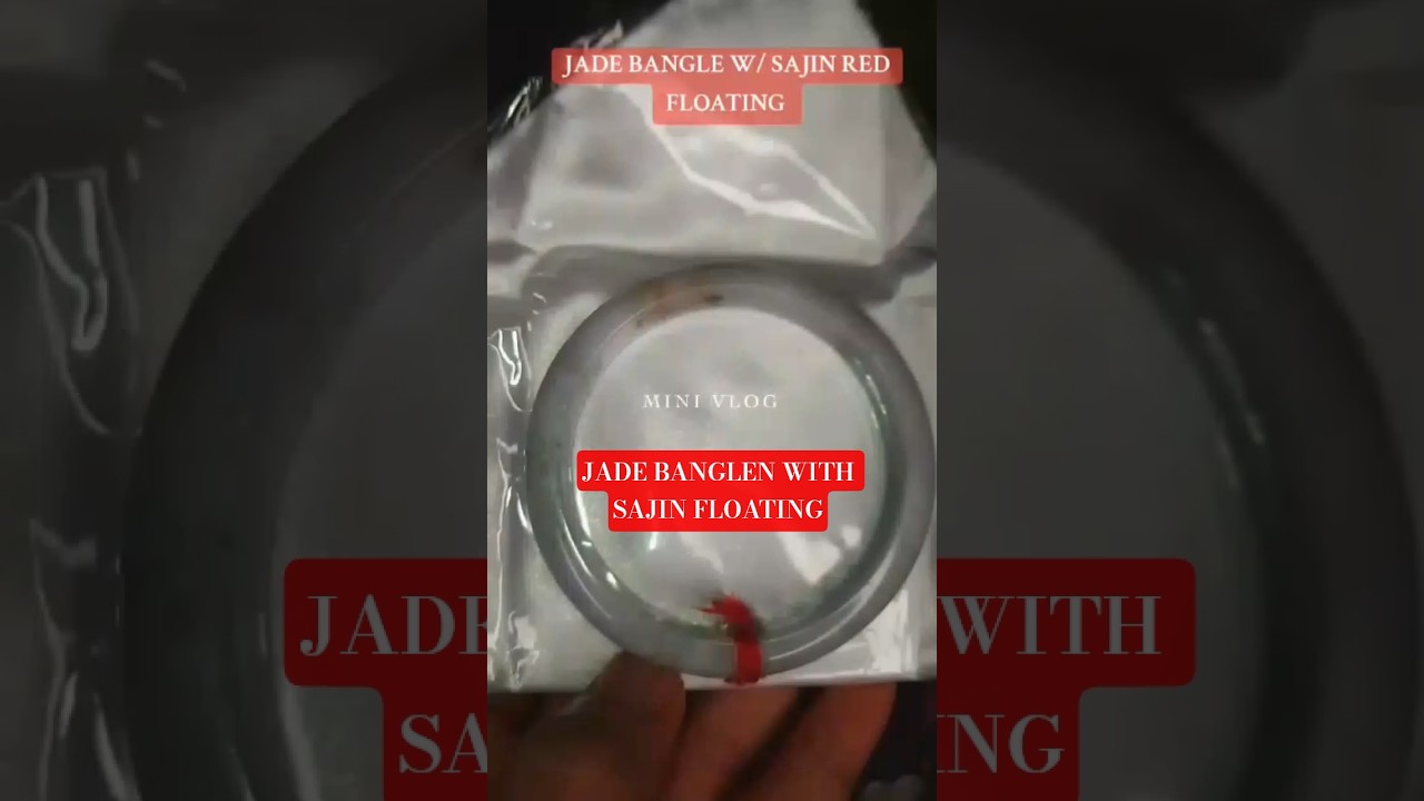 JADE BANGLE: RED JADE - SAJIN FLOATING #jadeite #bangles #jewellery