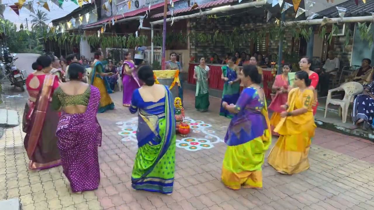 Shree Satya Sai Group, Devdha.            Sheri Garba 2022 by Lions Club of Amalsad
