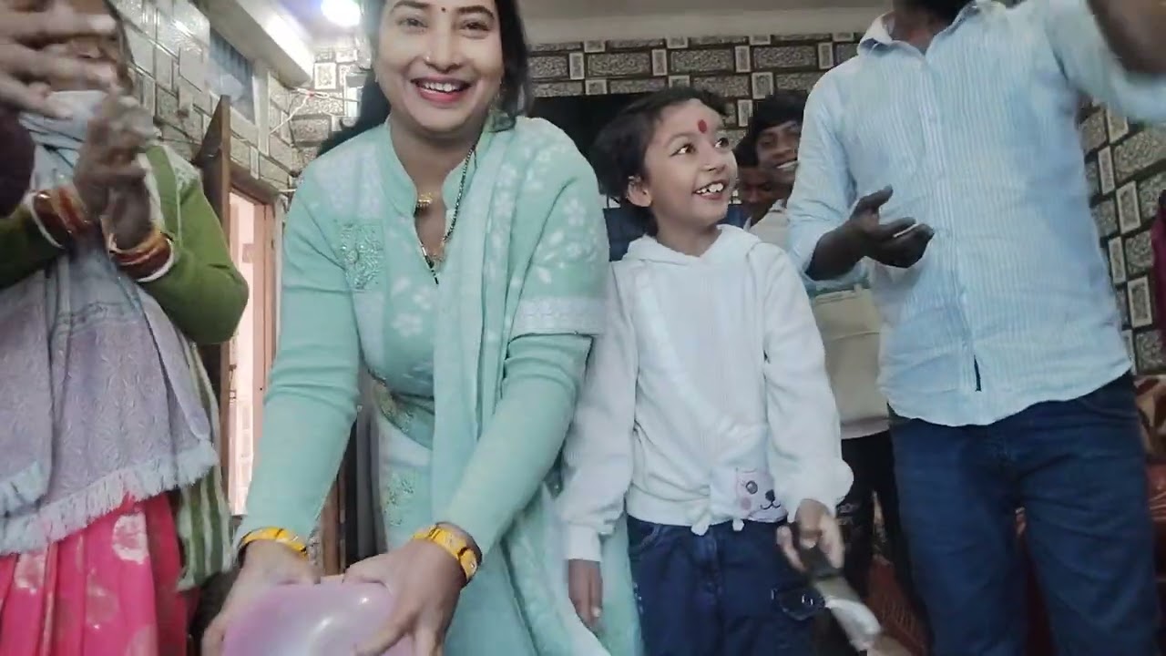 Hello kaisi Chhota Sa Babu ka bahut sara dher sara pyar Dena comment mein 🎊🥰🎂🥰🎂☺️