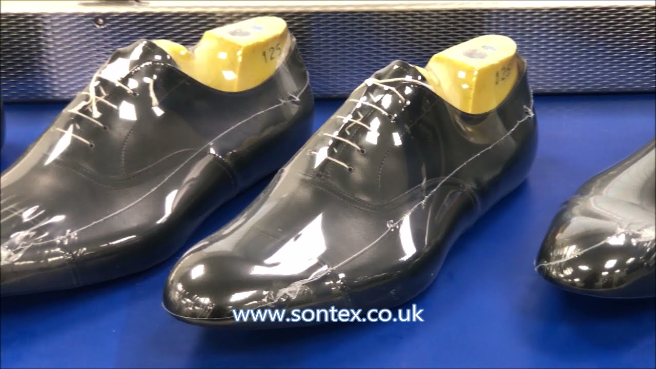 Shrink wrap of shoes with chamber and L-sealer shrink tunnel