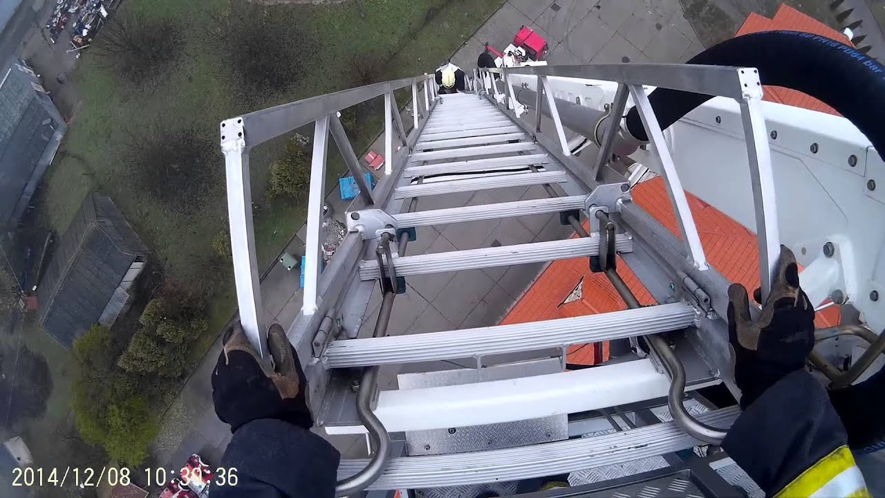 Bronto Skylift F42HDT Szeged SJ4000 mászás