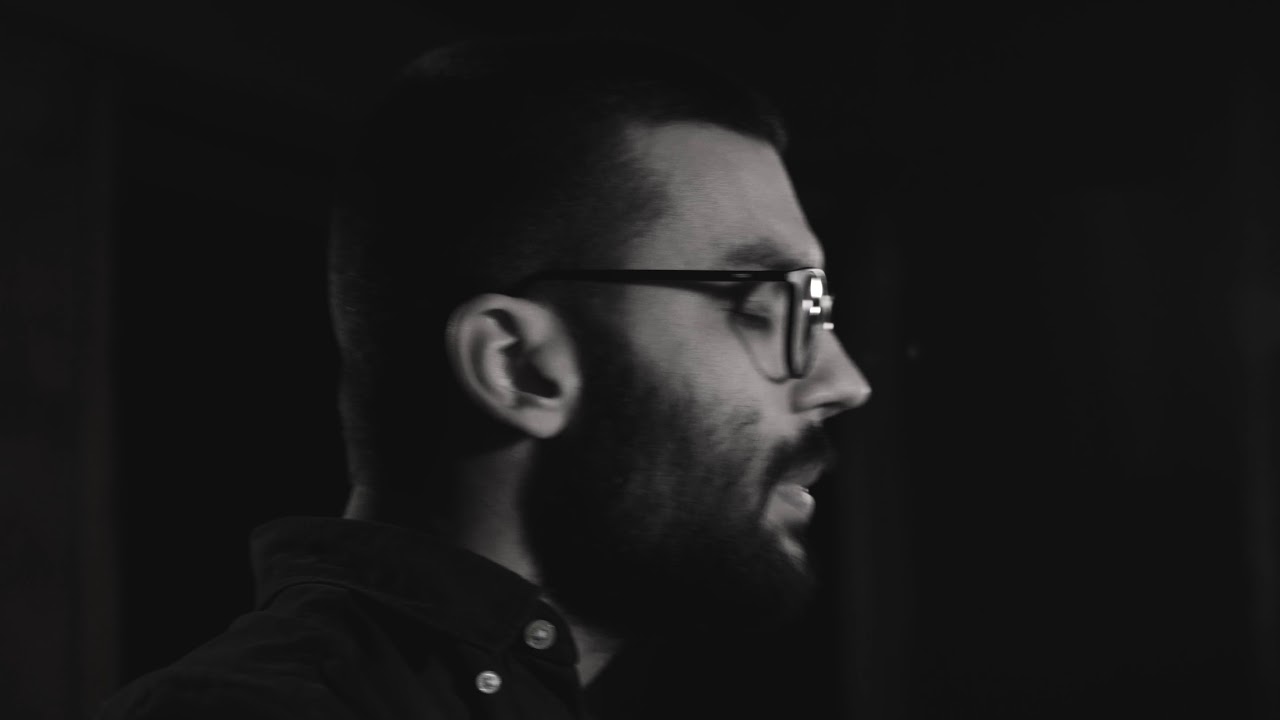 Δημήτρης Μπάκουλης - Κυριακή σε είχα βρει
