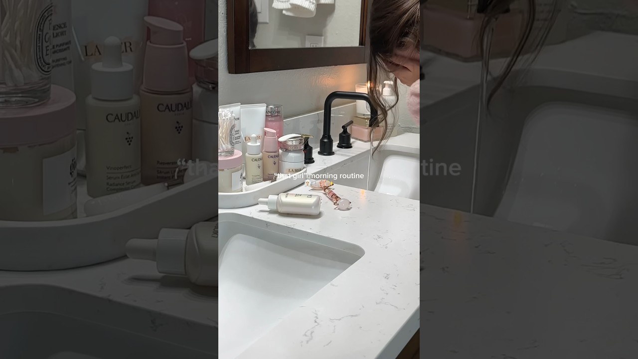 &ldquo;that girl&rdquo; morning routine 🩰🧖🏼&zwj;♀️🫧 #thatgirl #thatgirlaesthetic #morningroutine