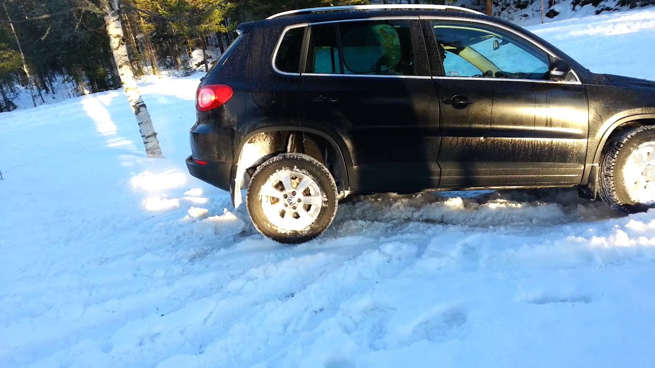 Tiguan in snow