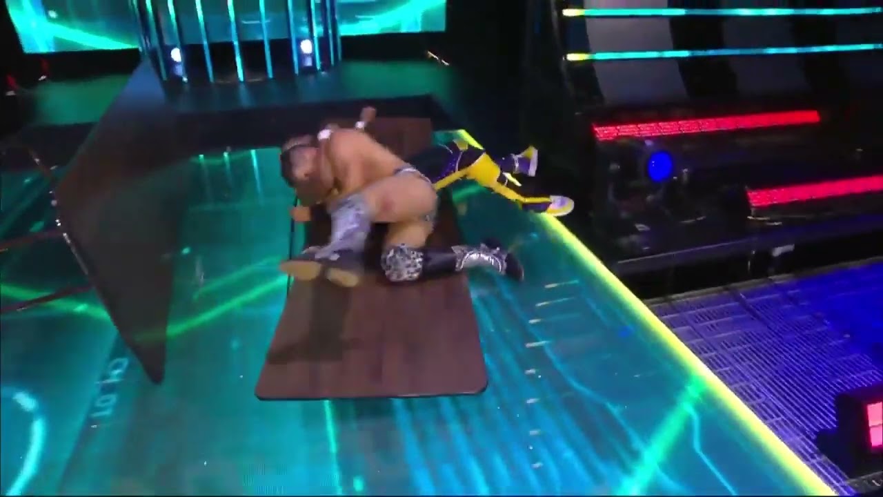 That was insane dangerous Spanish fly on the table by #sammyguevara #aew