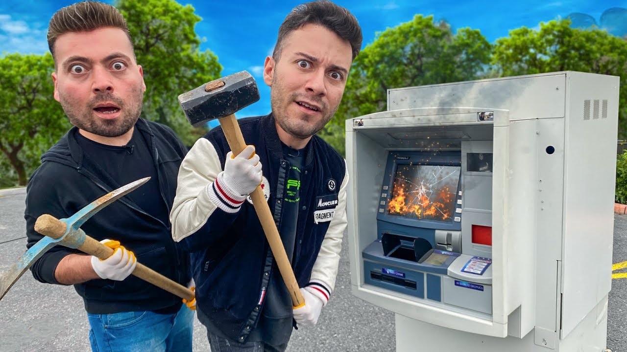 TERK EDİLMİŞ BİR ATM 'Yİ PARÇALADIK (Ne Çıktı?)
