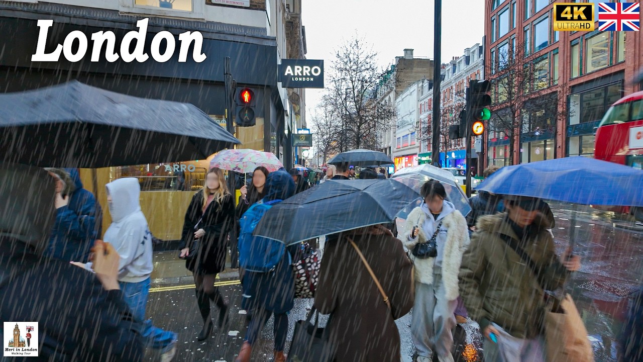 London's Rainy Evening Walking Tour | Experience London's Enchanting Streets in the Rain | True [4K]