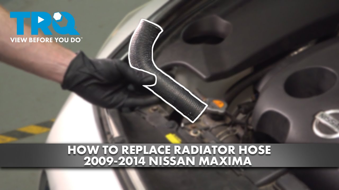 Как заменить верхний шланг радиатора на Nissan Maxima 2009-2014 годов