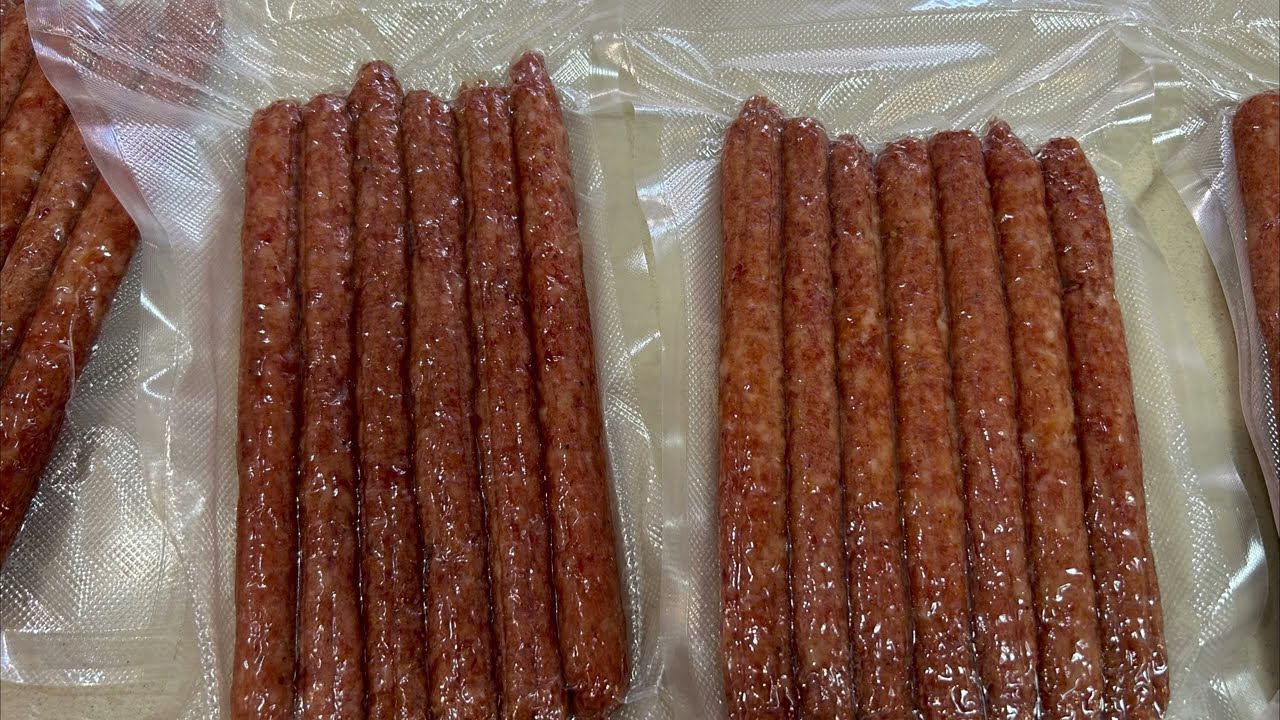 Домашние колбаски просто-Homemade sausages are simple