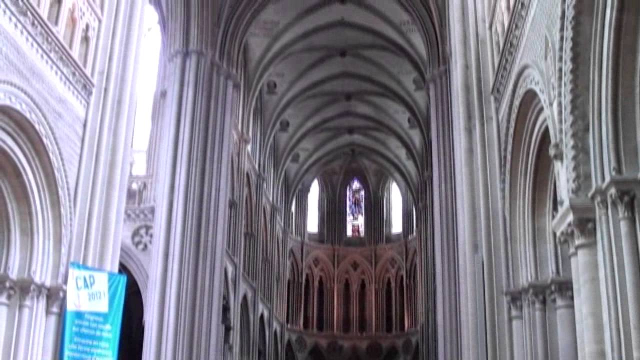 A walk around historic Bayeux