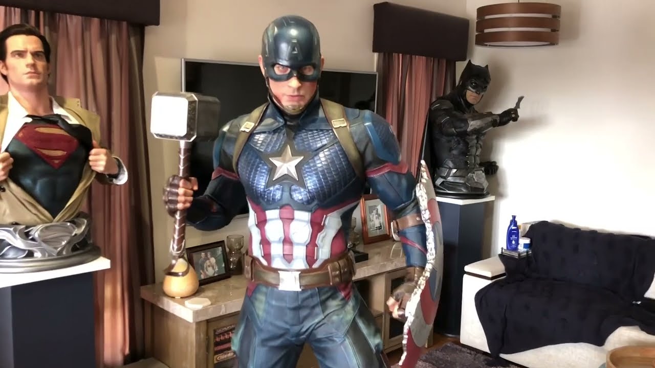 Queen Studios Half Scale Captain America WOW!!!!