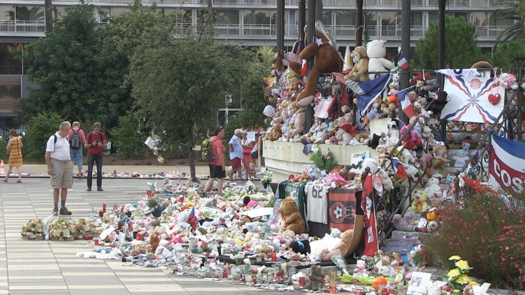 Vidéo : deux mois après l’attentat du 14 juillet, les Niçois encore sous le choc