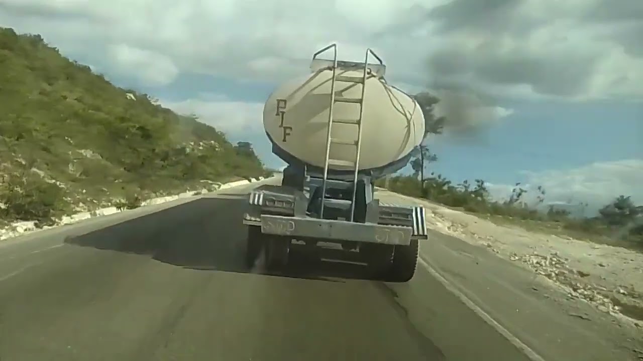 Morne cabrit reliant l'Ouest et Le Plateau Central de Haiti