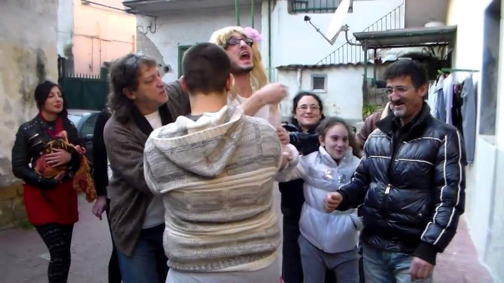 E figli so' piezz e core PARODIA - Carmine Migliaccio