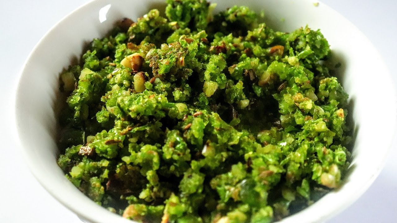 Matar chutney-super side dish for lunch,dinner and rice.!!!