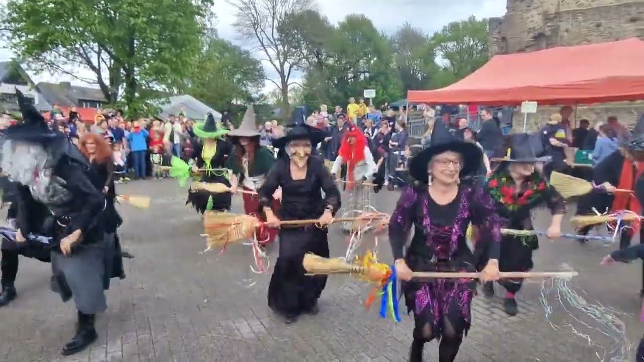 Der Hexentanz beim Hexenfest Burgaltendorf 2024