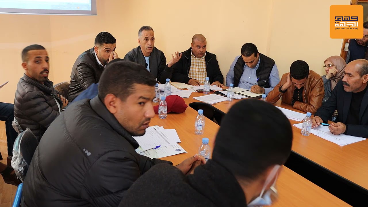 تعويضات الساعات الإضافية لموظفي جماعة مرس الخير تثير الجدل وتتحول لإتهامات بالإبتزاز
