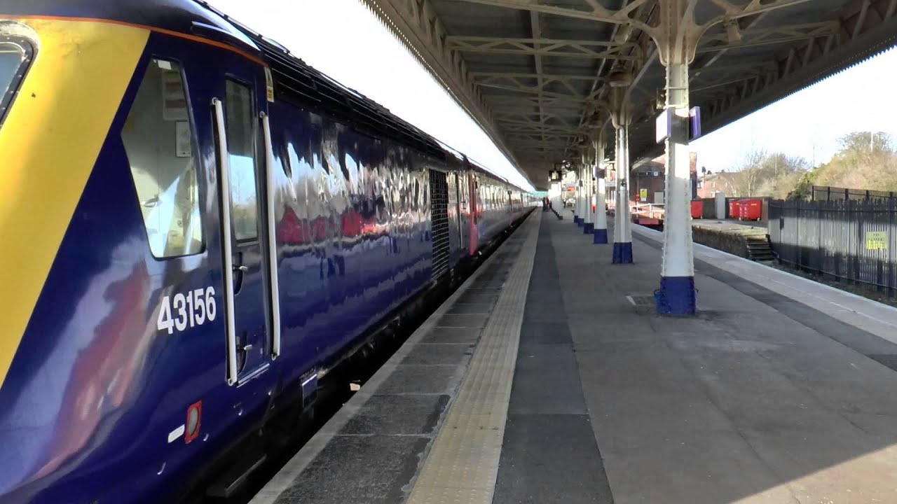 (HD) Taunton Station. Sun 11th January 2015.