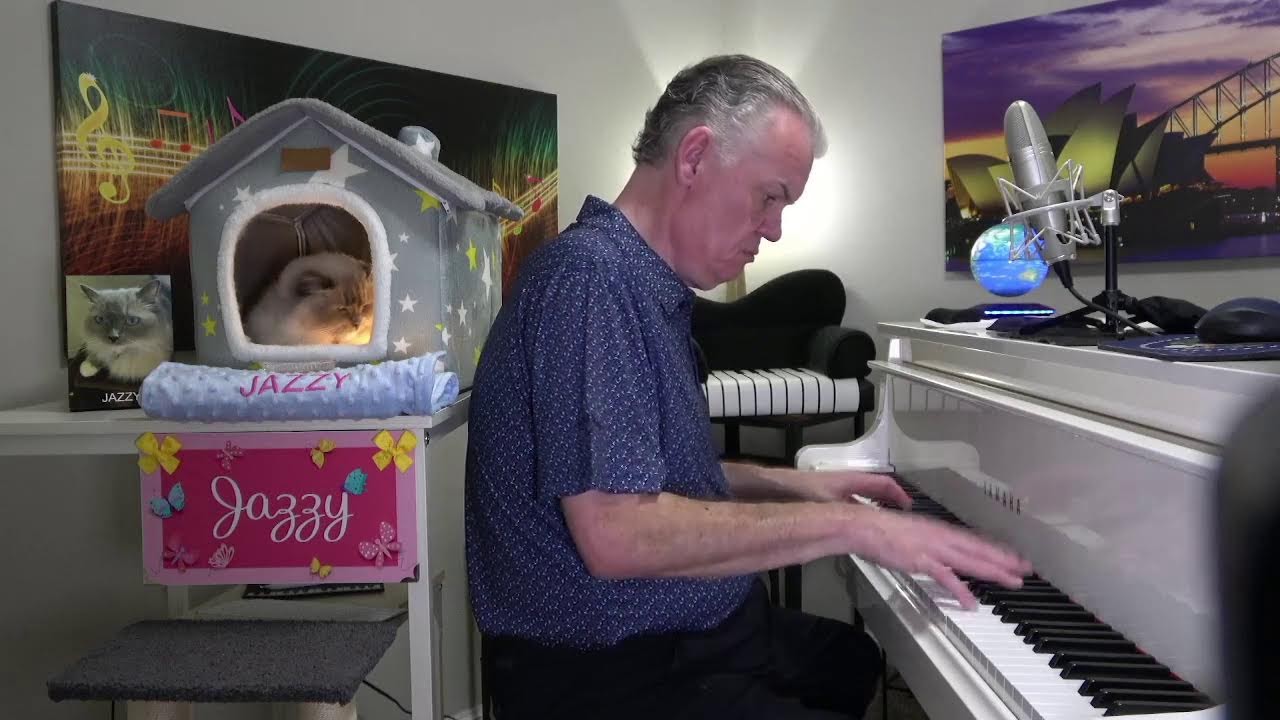 Welcome to a Thursday evening of popular music!